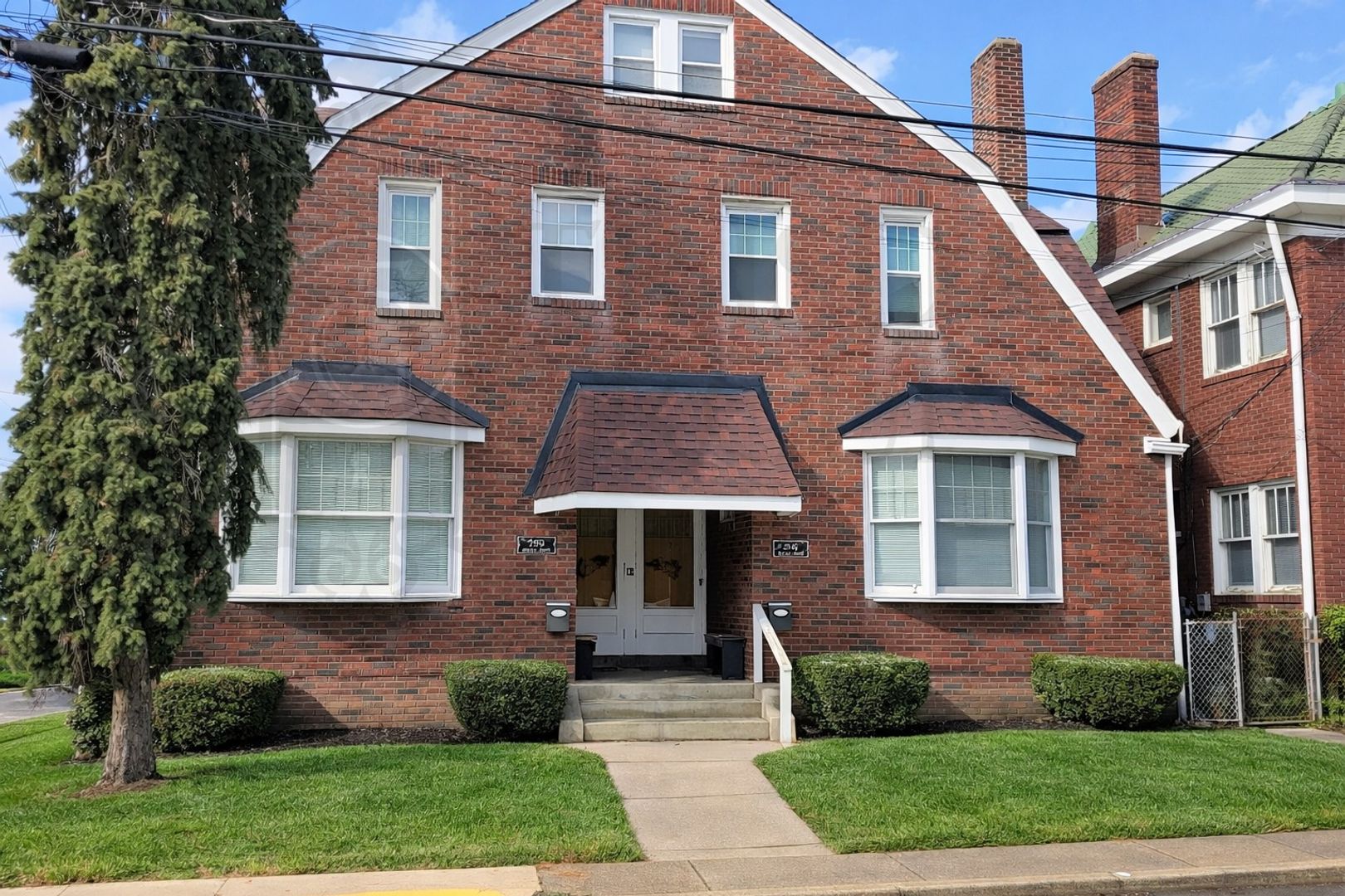 Dormont Apartment: 2948