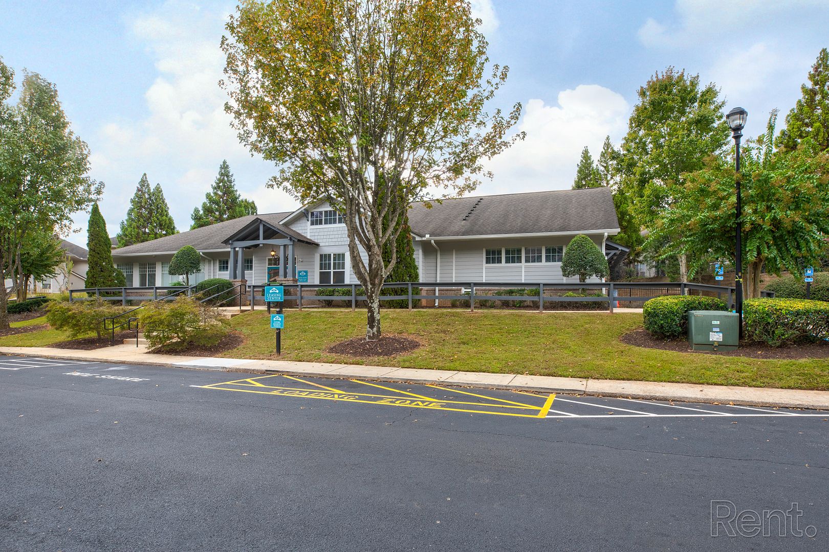 Atlanta Apartment: 1770 Richmond Cir SE