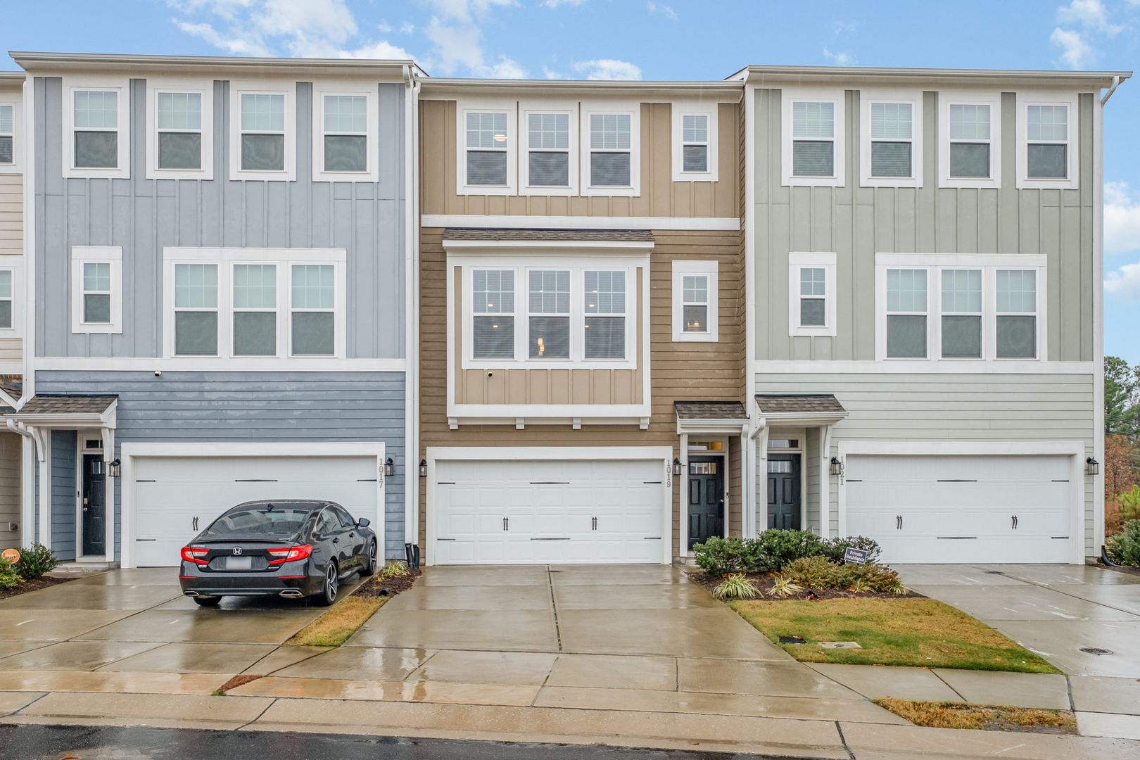 Durham Townhome: 1019 Islip Place