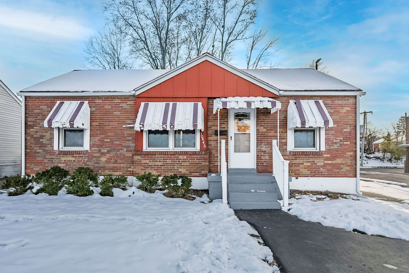 St. Ann House: 10446 Saint Charles Rock Rd