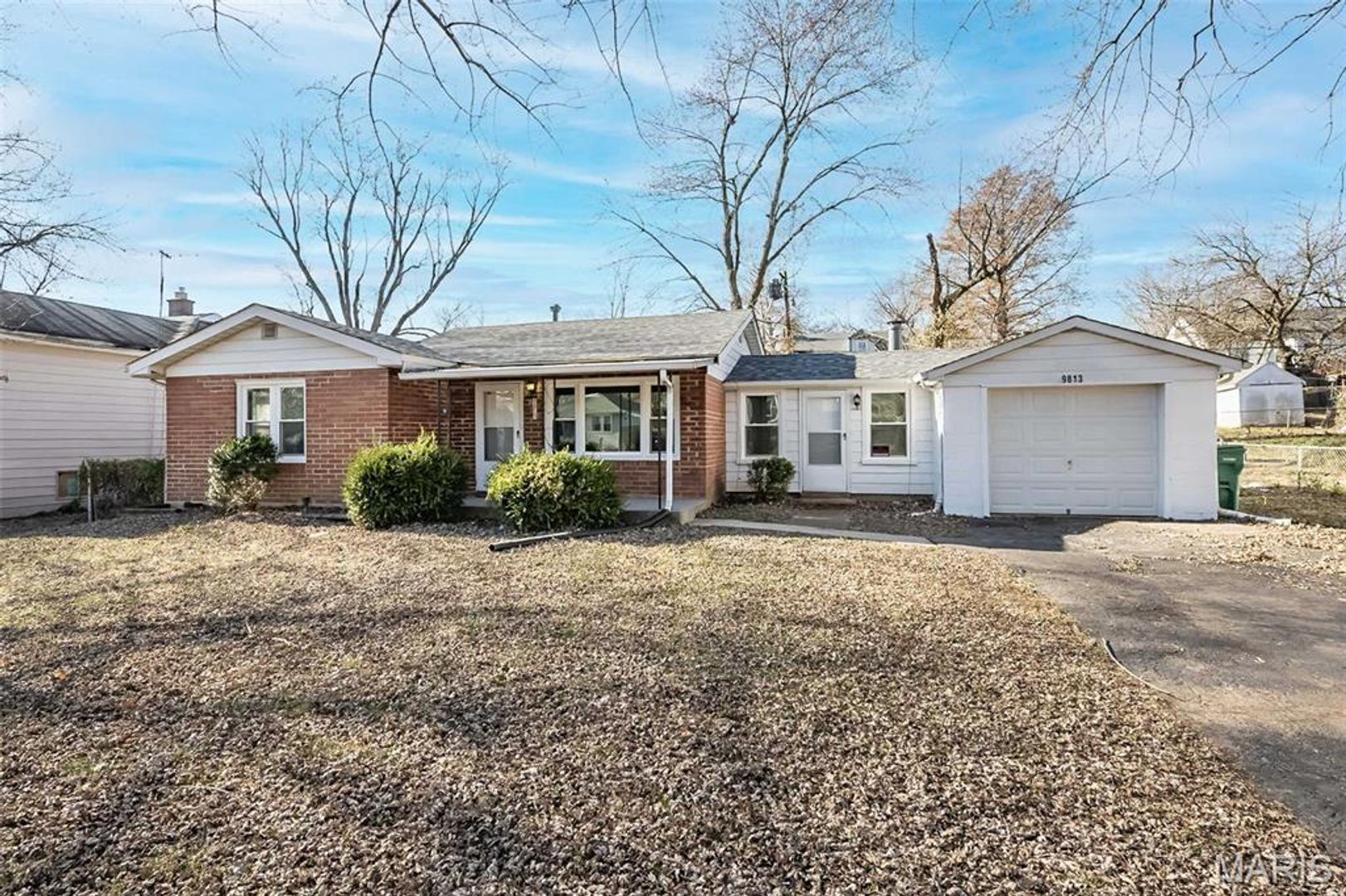 St. Louis House: 9813 Winkler