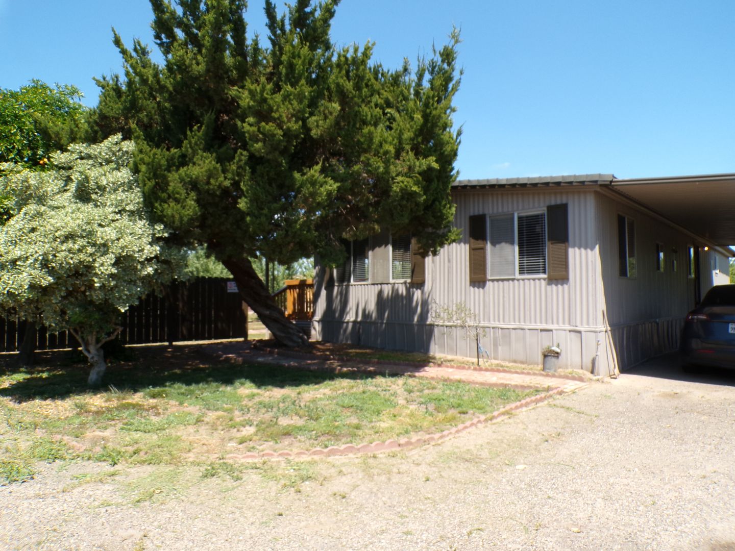 Modesto House: 2300 N Hart Rd