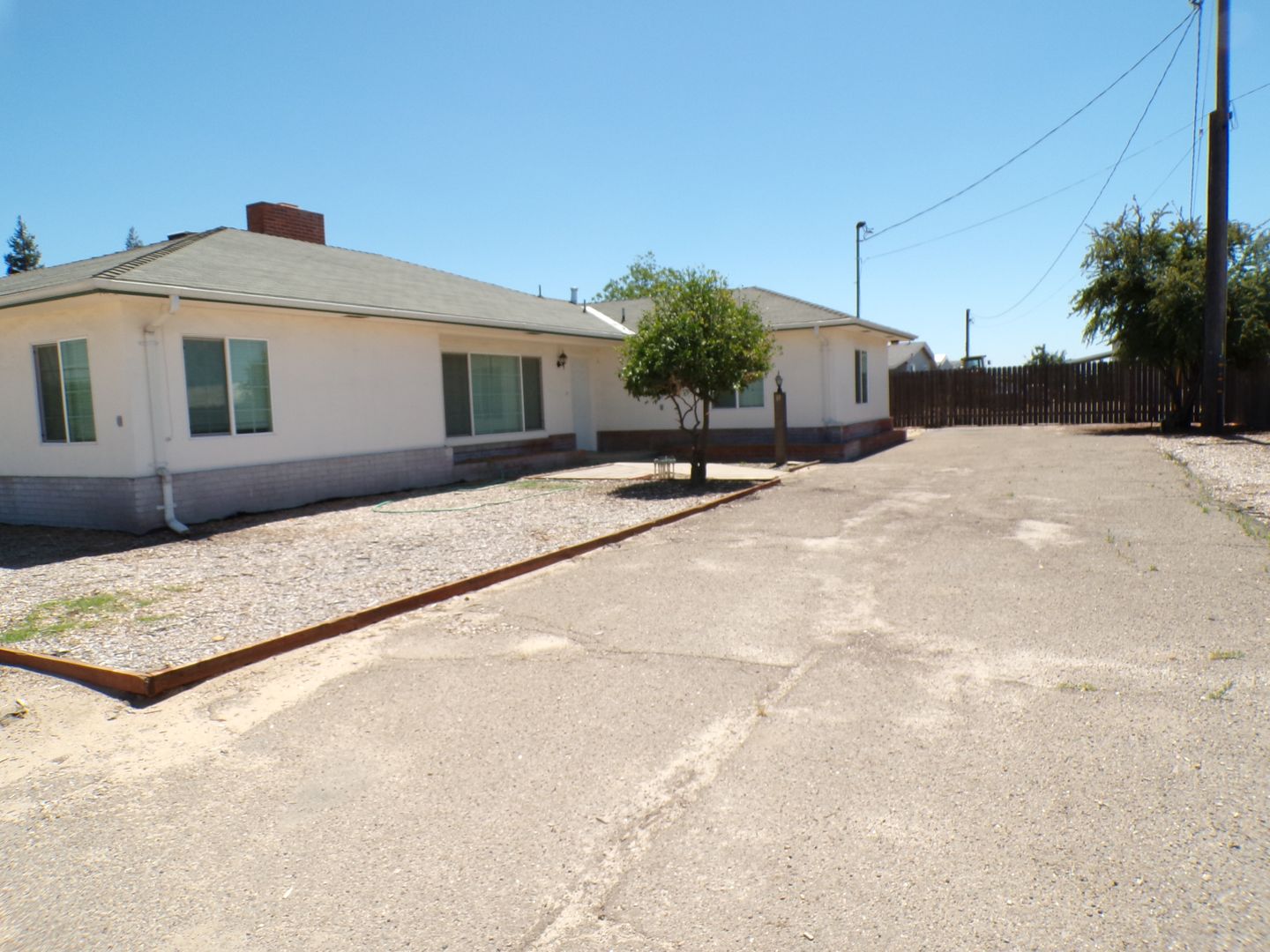 Ripon House: 18832 Mello Rd