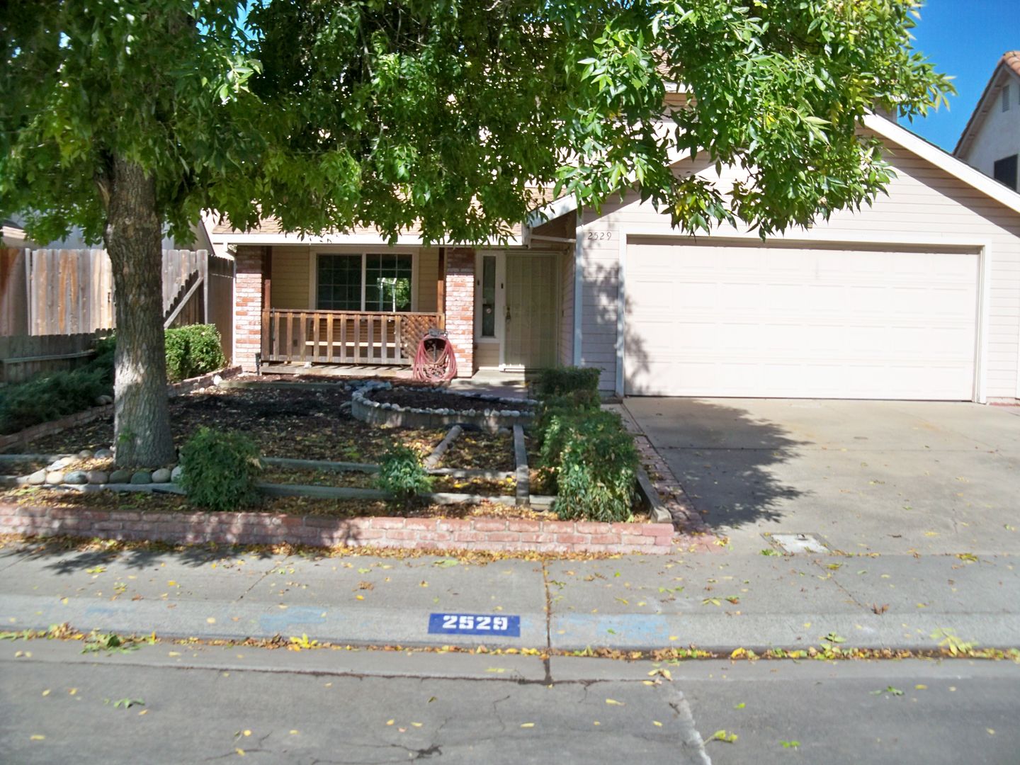 Modesto House: 2529 Black Walnut Dr