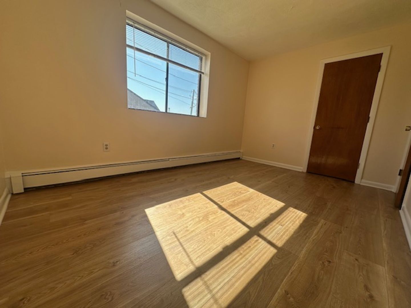 Quincy Apartment: 362 Centre St