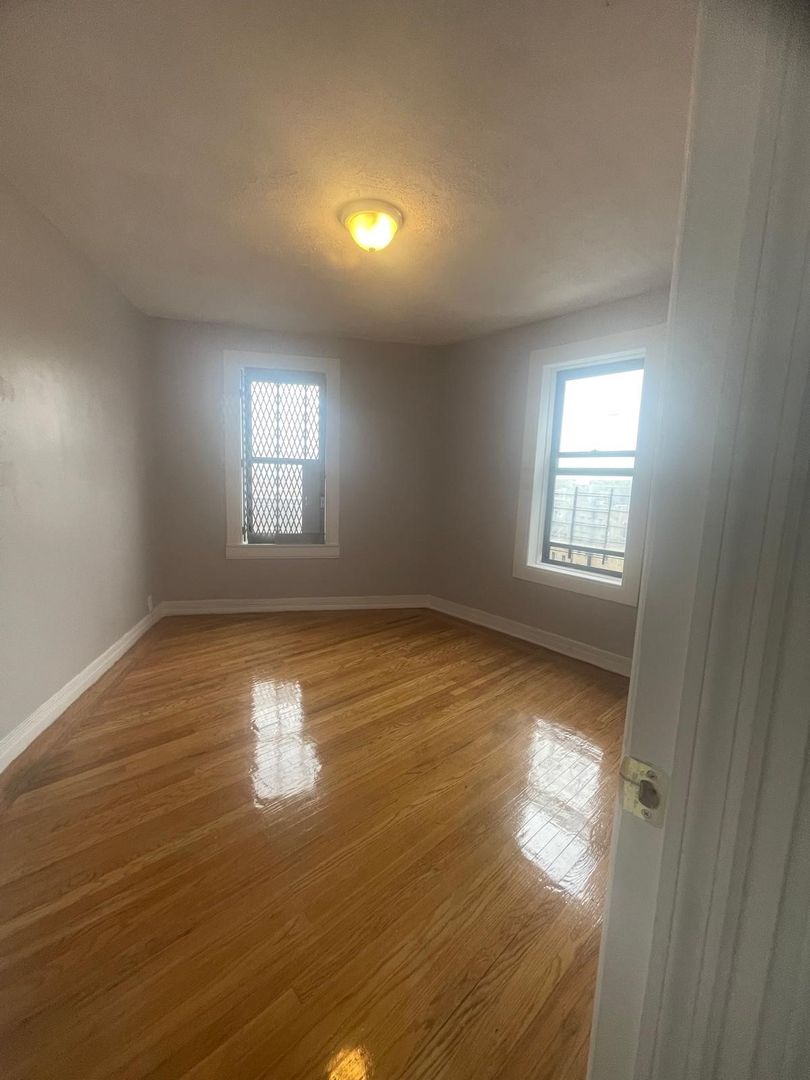 Bronx Apartment: 2951-2959 Grand Concourse