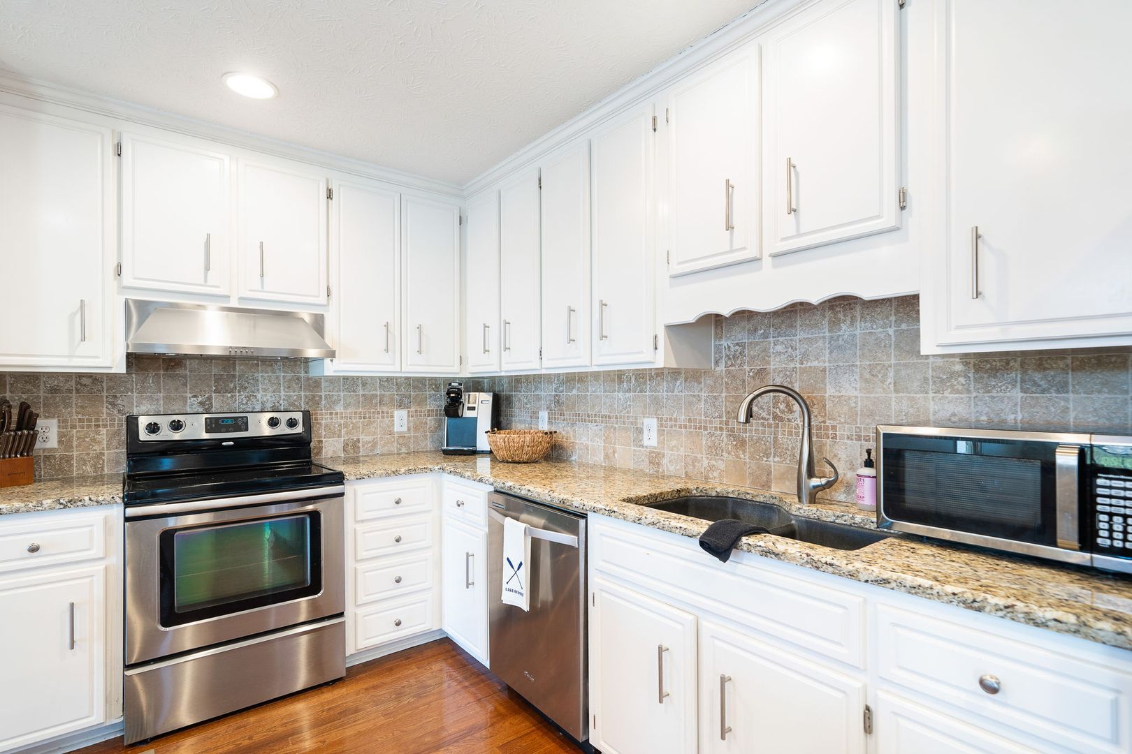 108 Horseshoe Cir 9 of 12