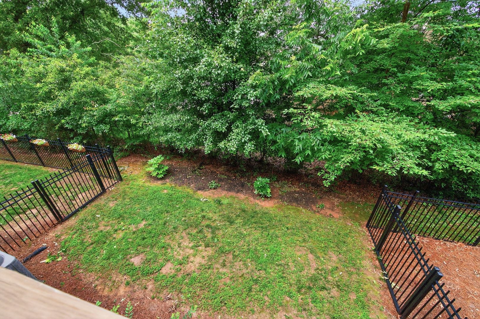 2860 Boone Dr 10 of 12