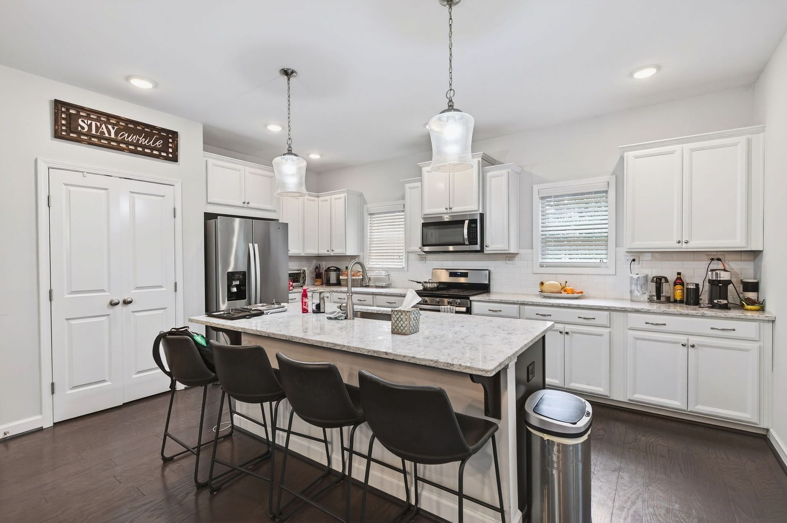 2860 Boone Dr 5 of 12