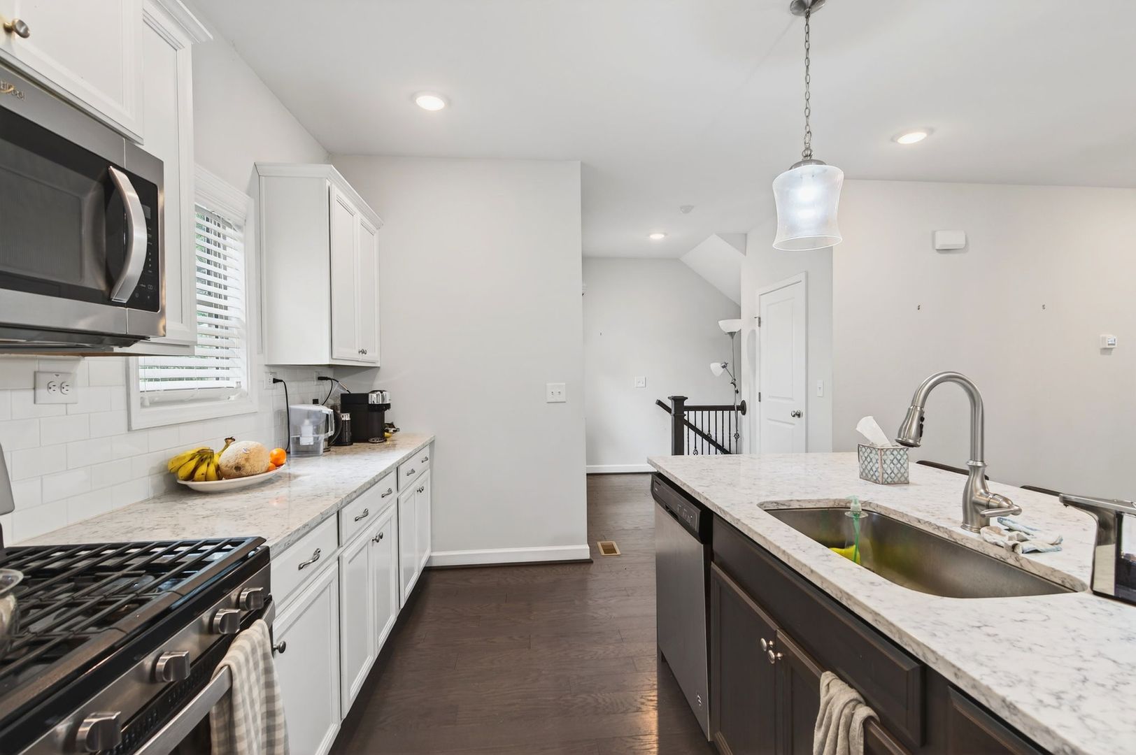2860 Boone Dr 7 of 12
