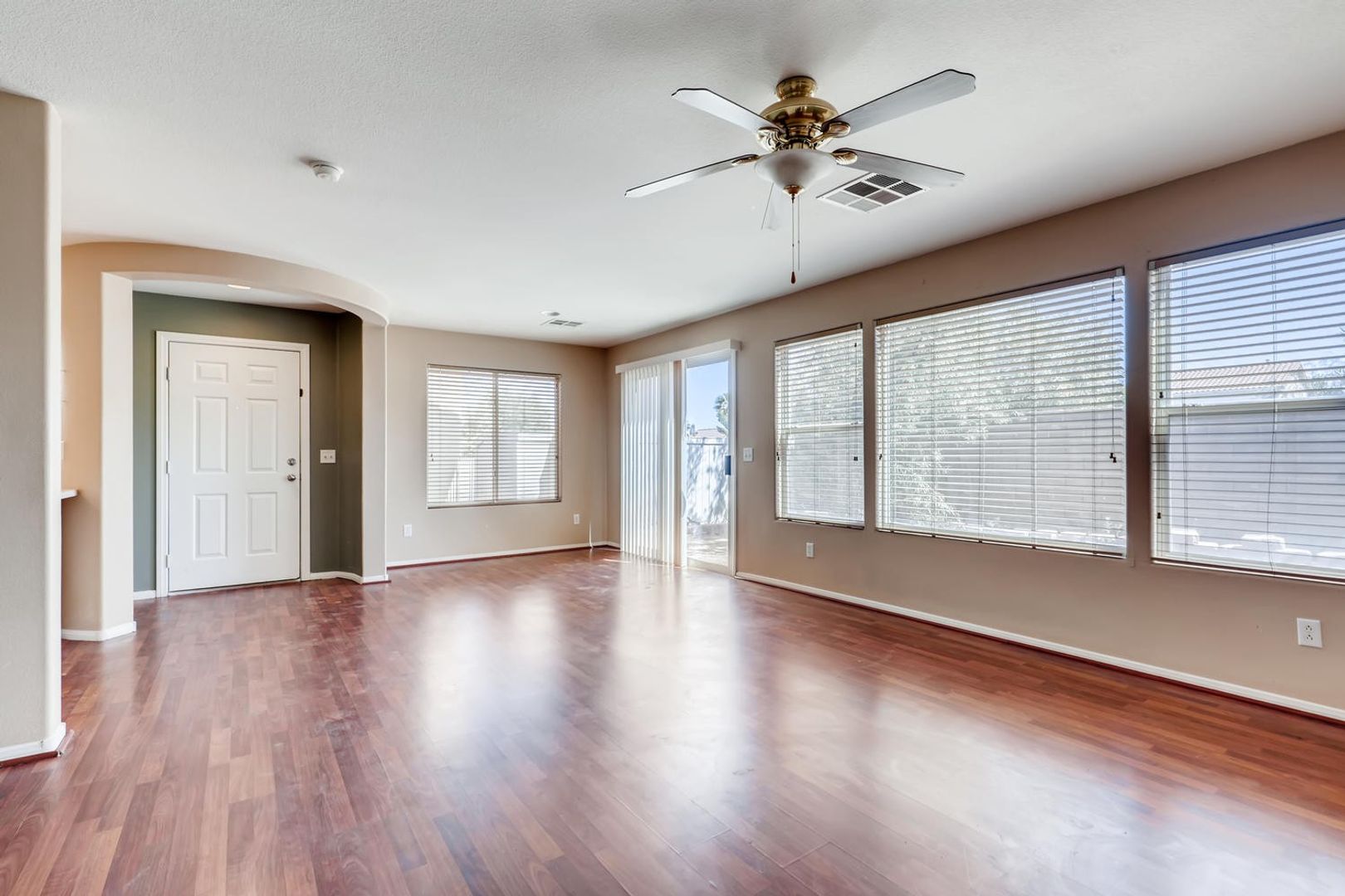 property for rent #3