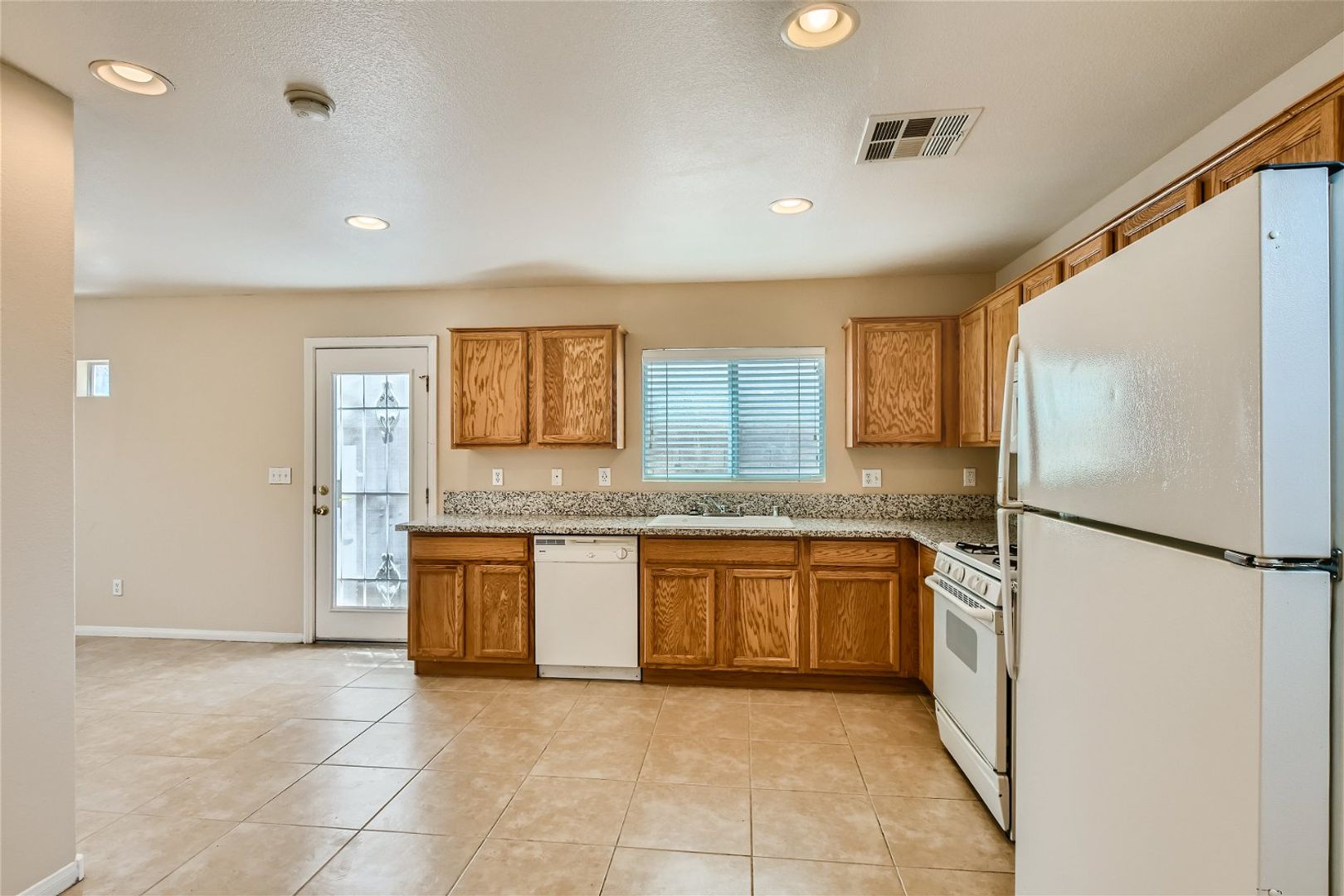 property for rent #6