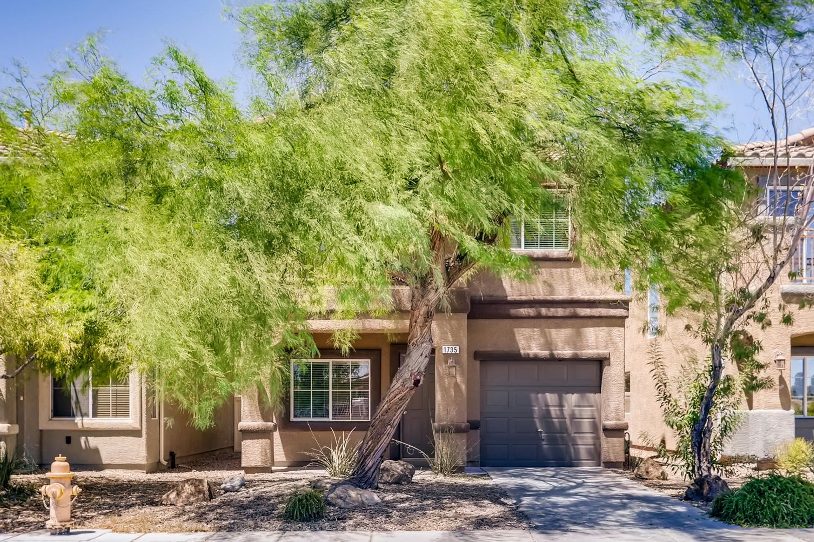 property for rent #1