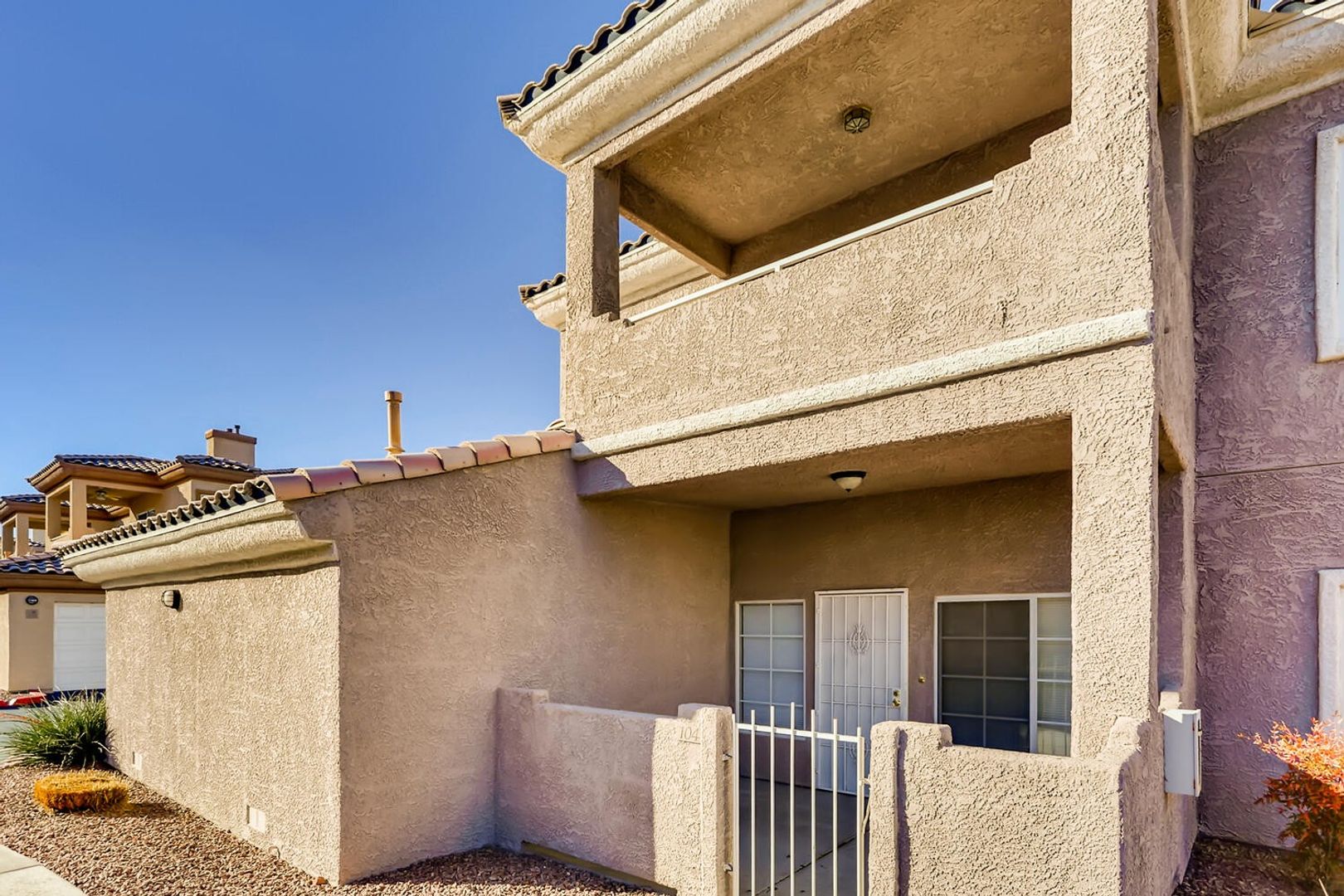 property for rent #1