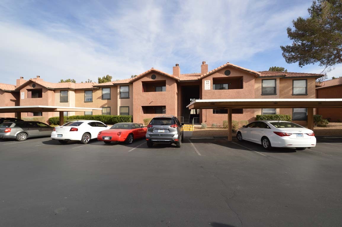 Apartments for Rent 2451 Rainbow Blvd., Las Vegas, NV 89108