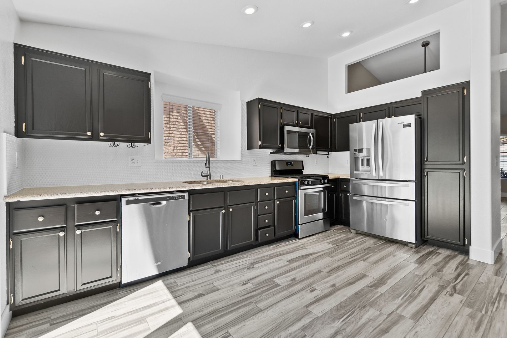 property for rent #5