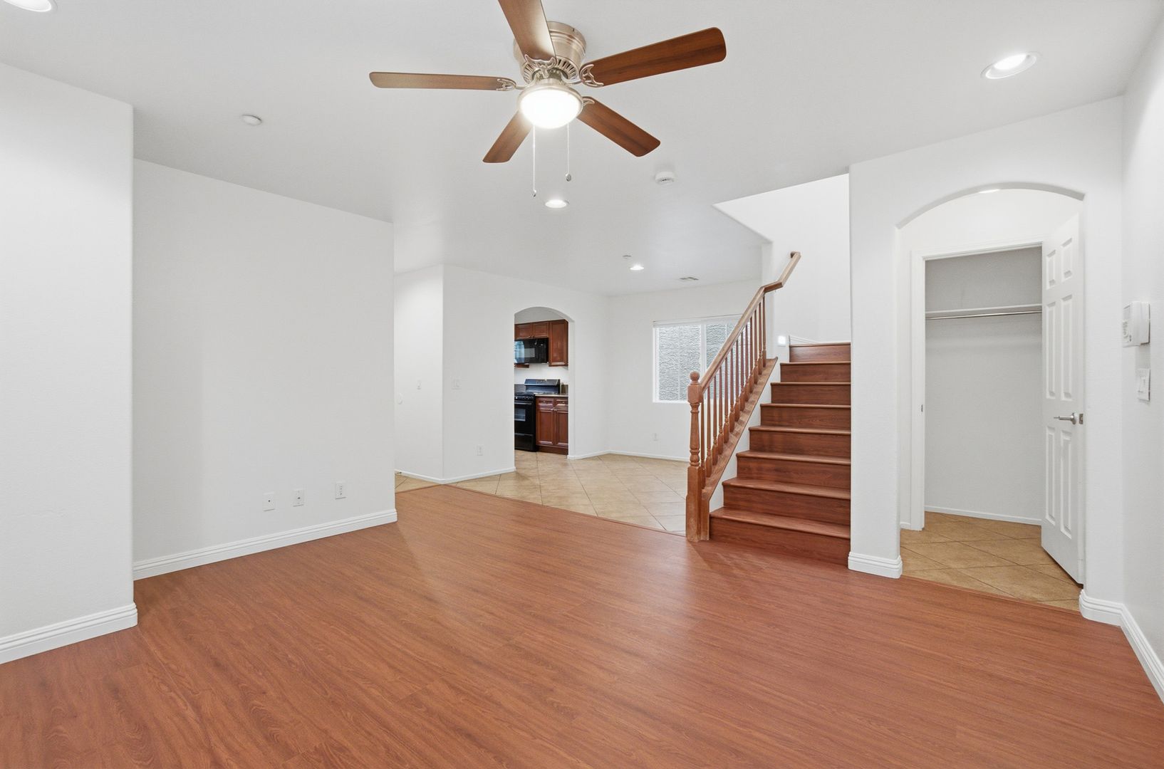 property for rent #3