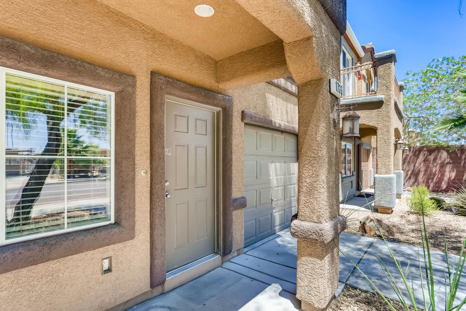 property for rent #1