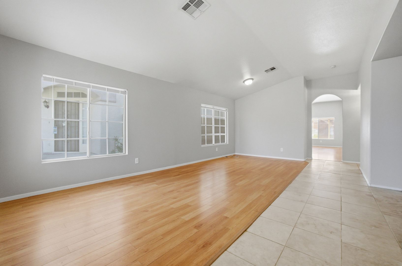 property for rent #1