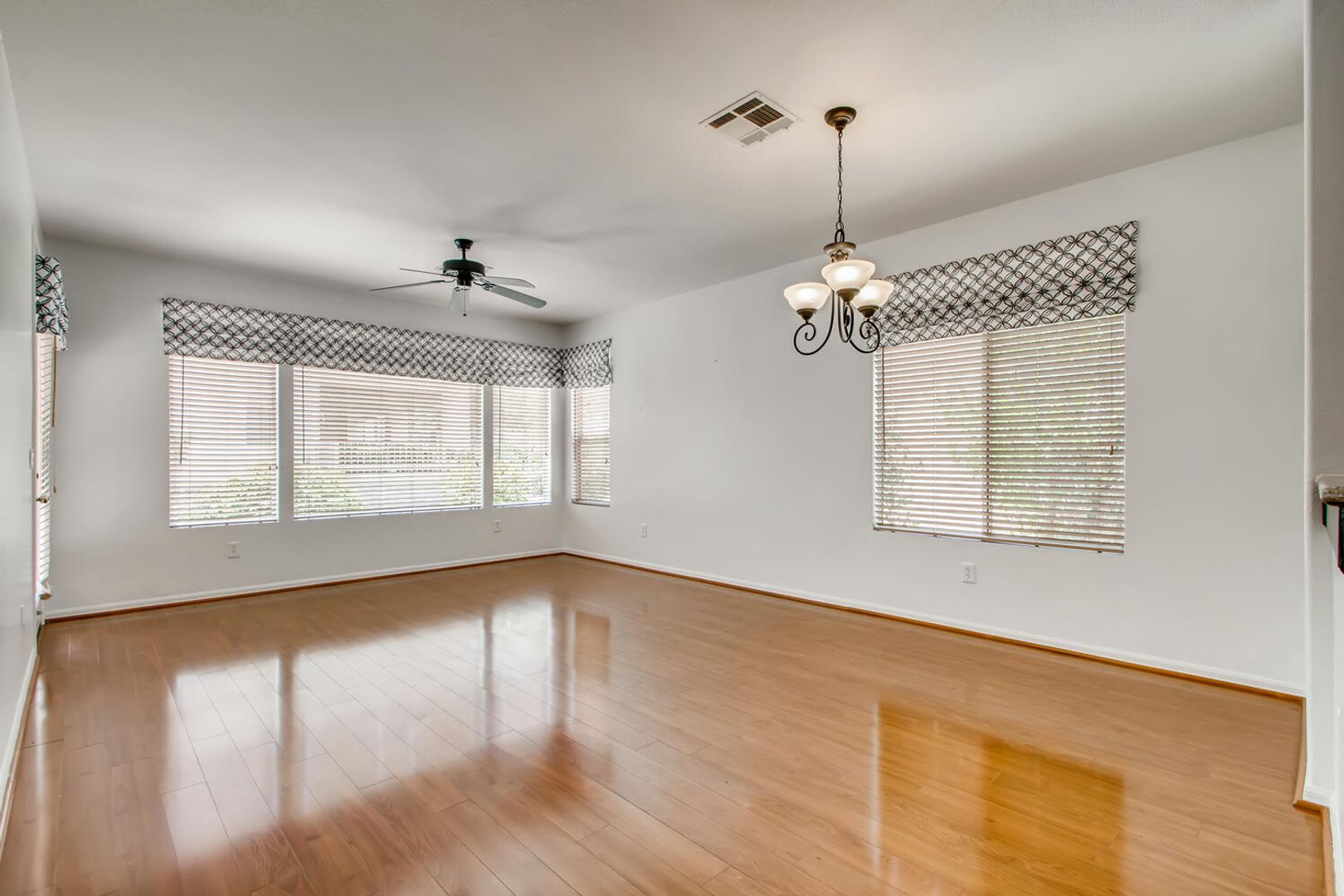 property for rent #3