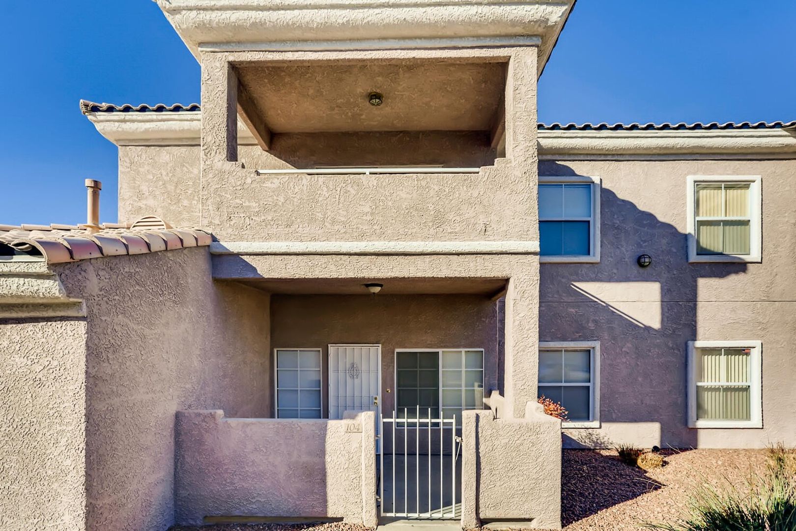 property for rent #1