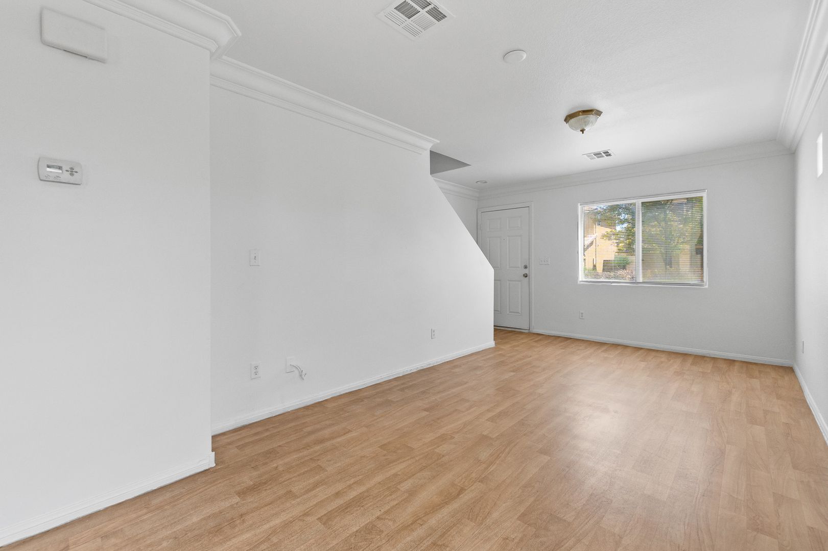 property for rent #4