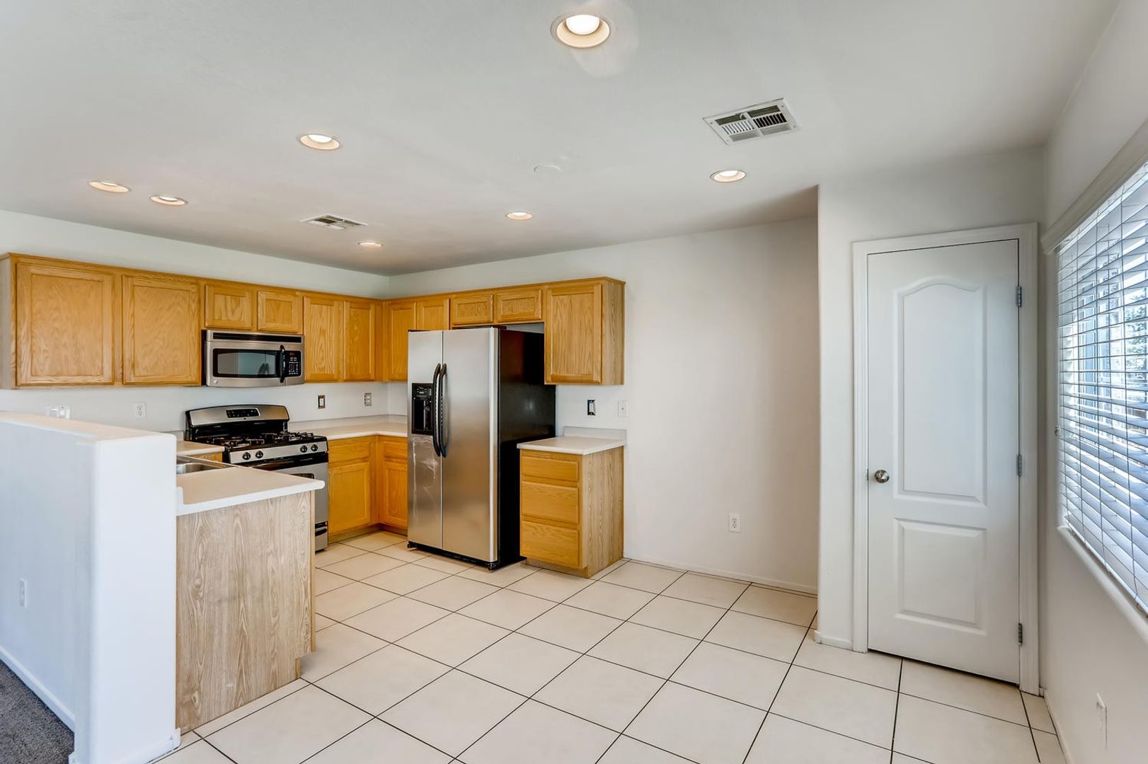 property for rent #7