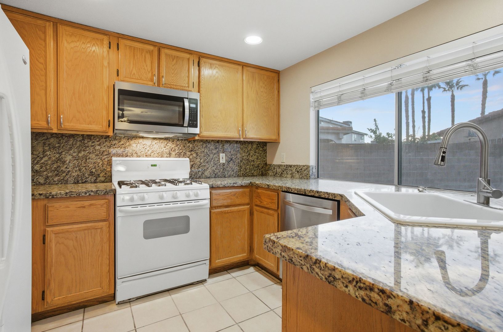 property for rent #7