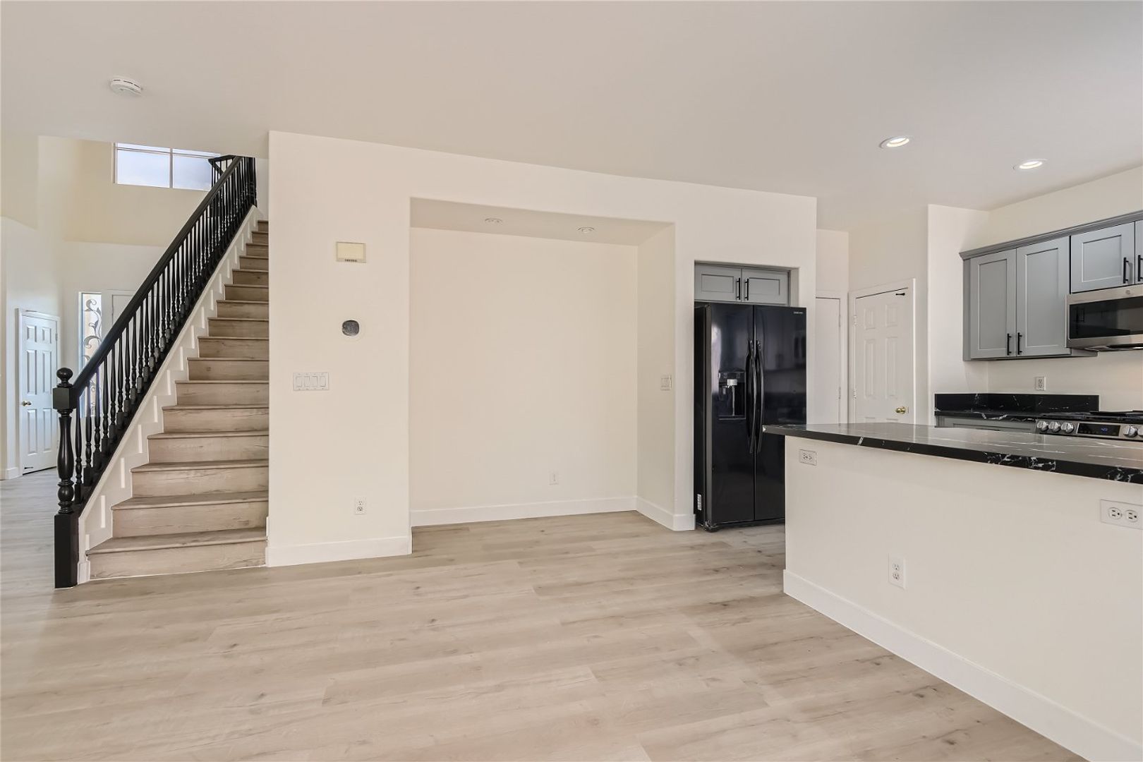 property for rent #3