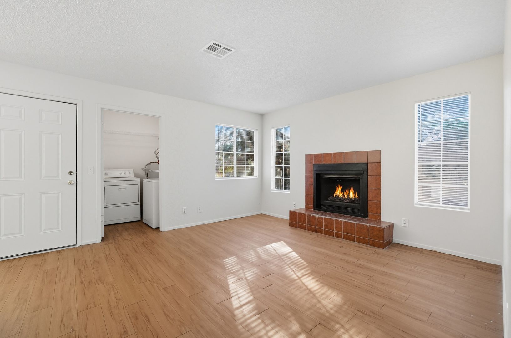 property for rent #4