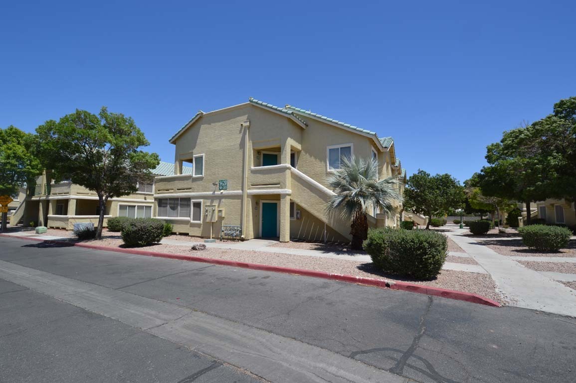 Las vegas House: 1420 Jamielinn Ln. #101