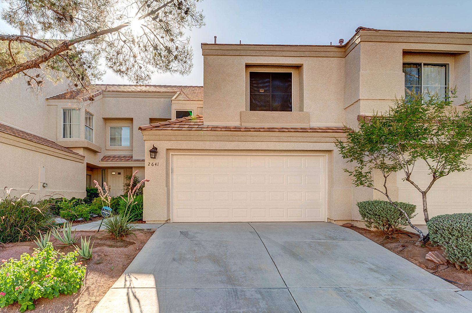 Las Vegas Townhome: 2641 Golden Sands Drive
