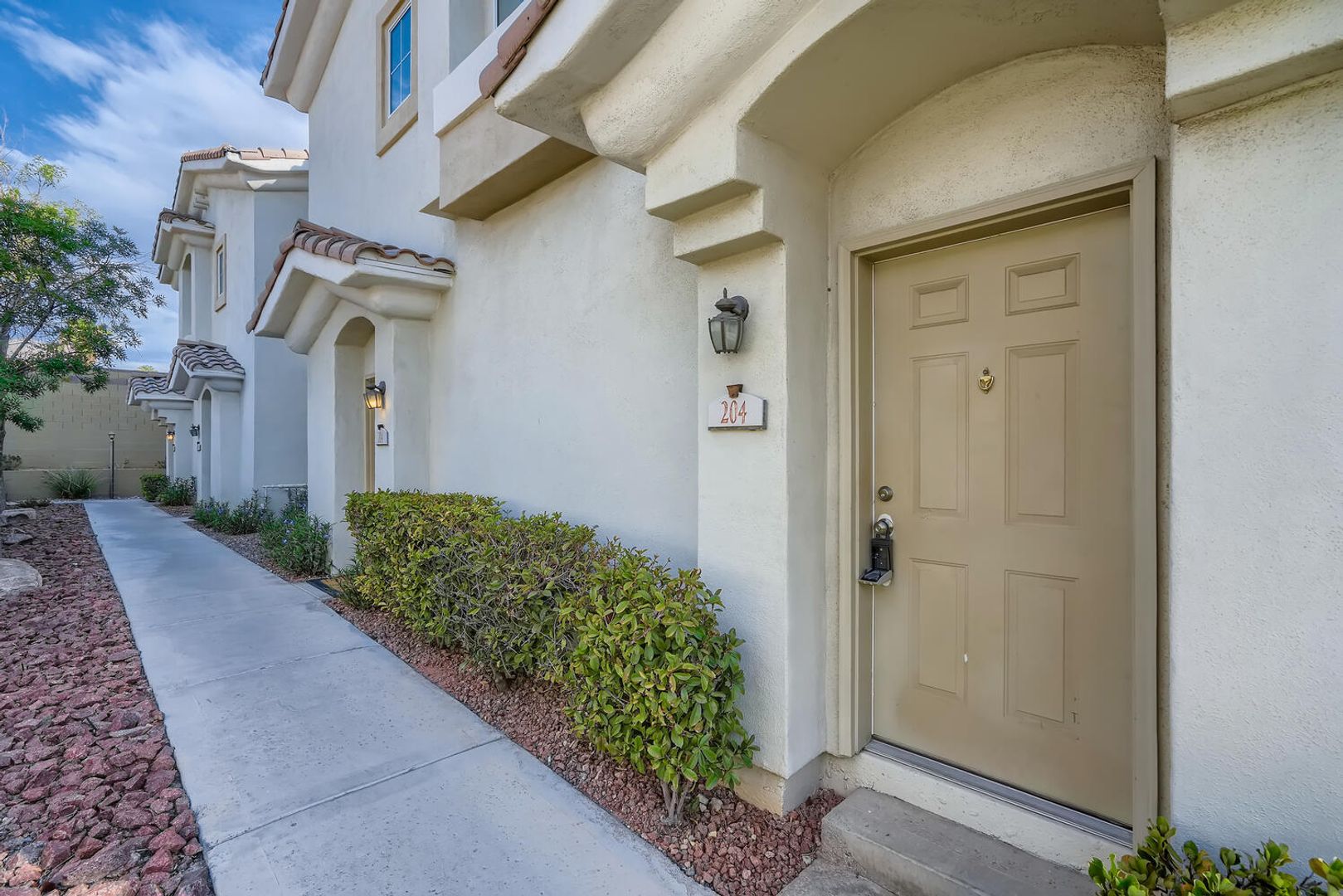 property for rent #3