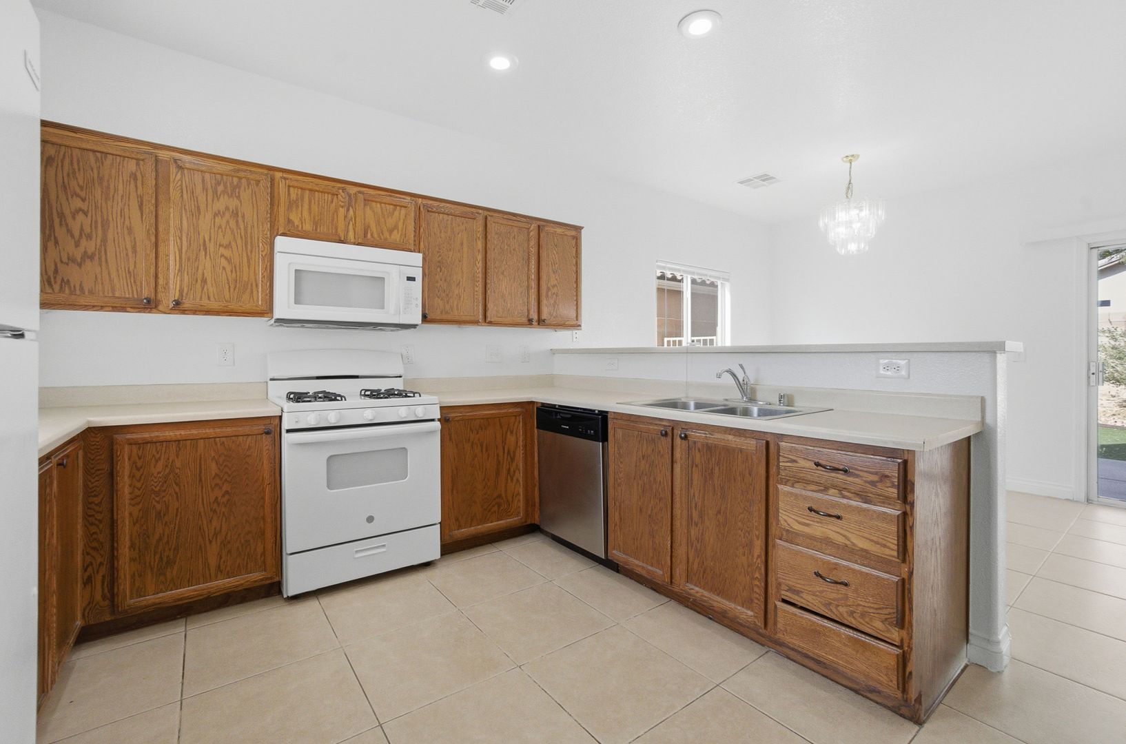 property for rent #7