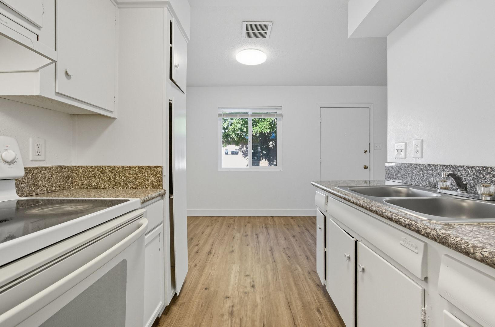 property for rent #6