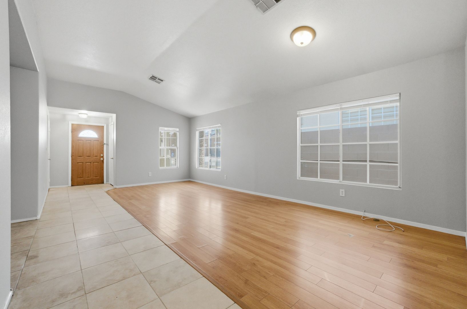 property for rent #4