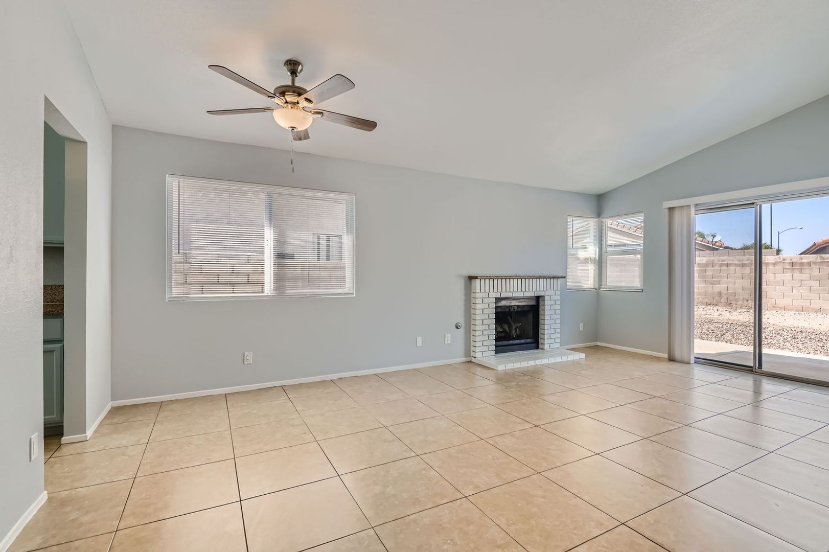 property for rent #1