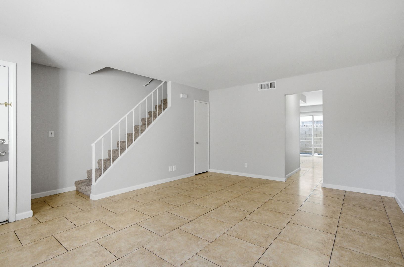 property for rent #1