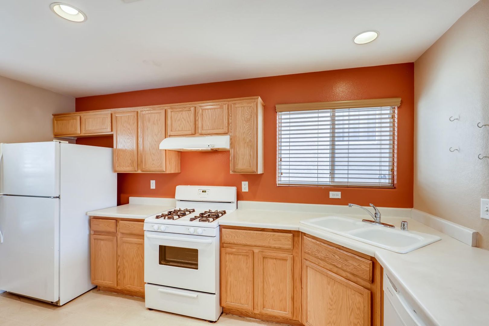 property for rent #5