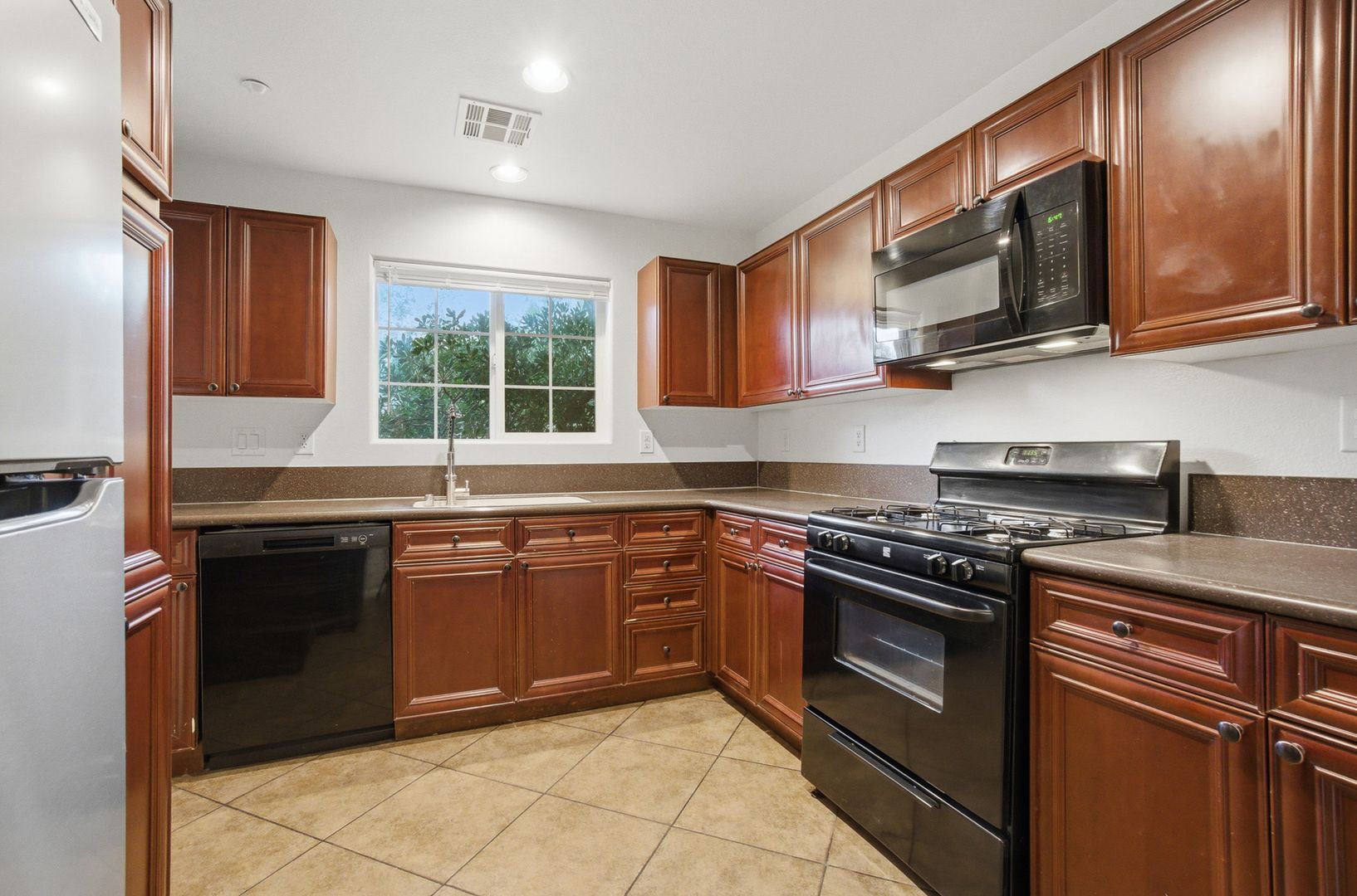 property for rent #6