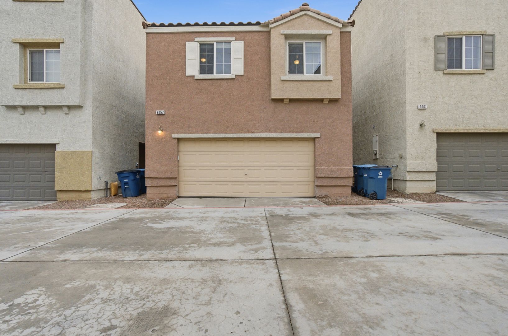 property for rent #1