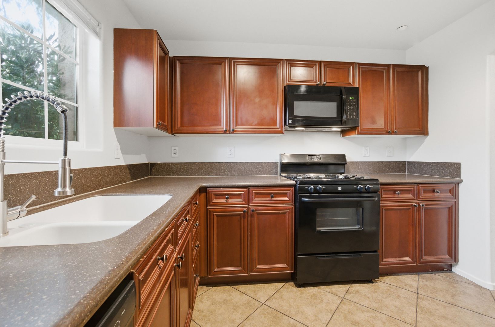 property for rent #7