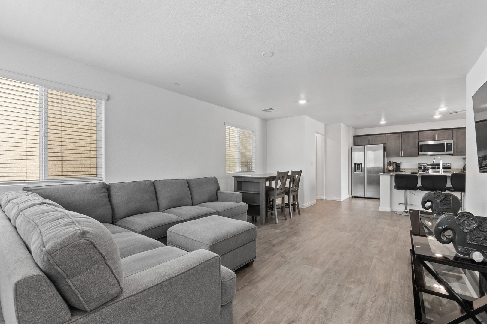 property for rent #6