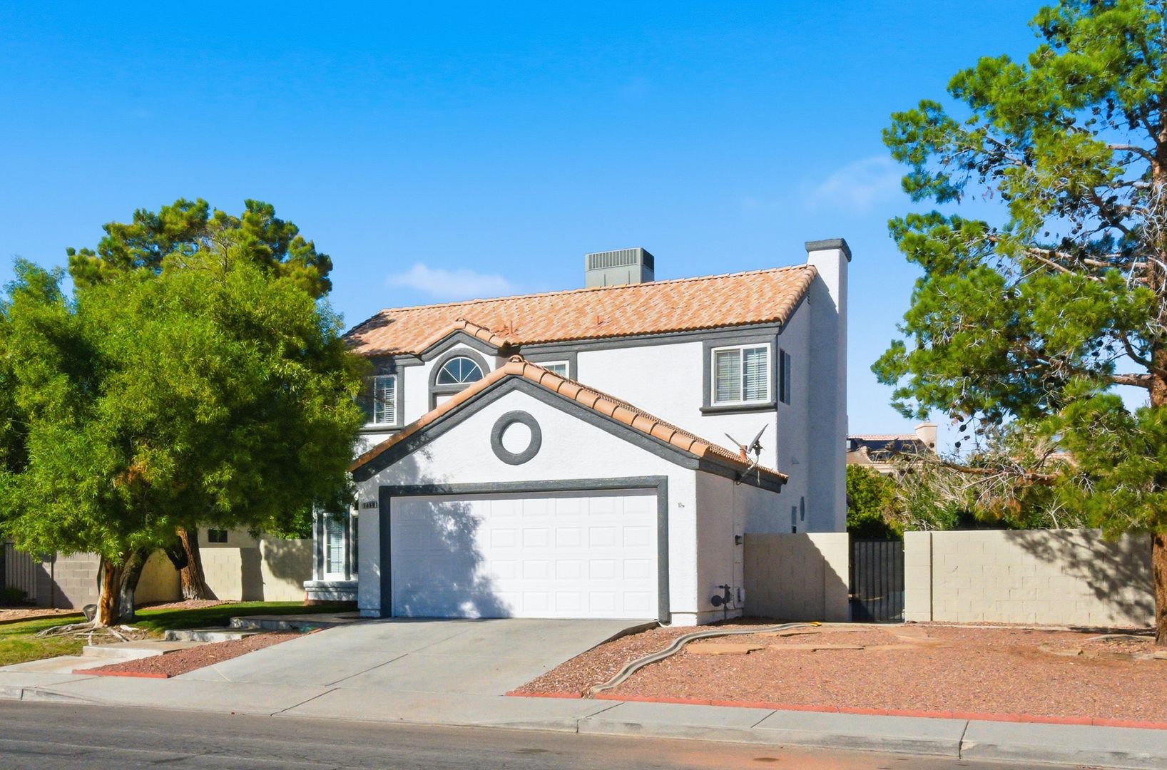 property for rent #1