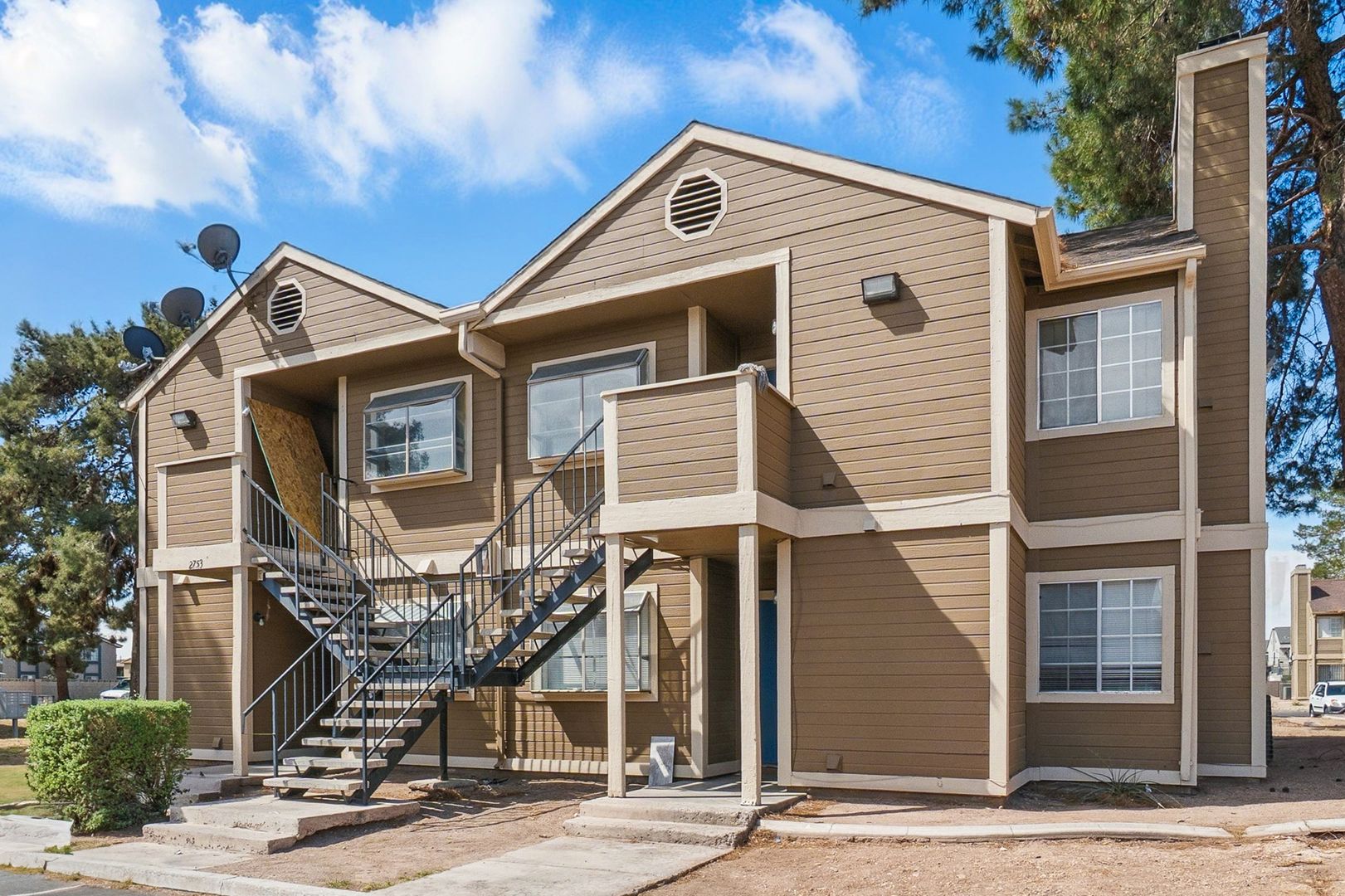 property for rent #1