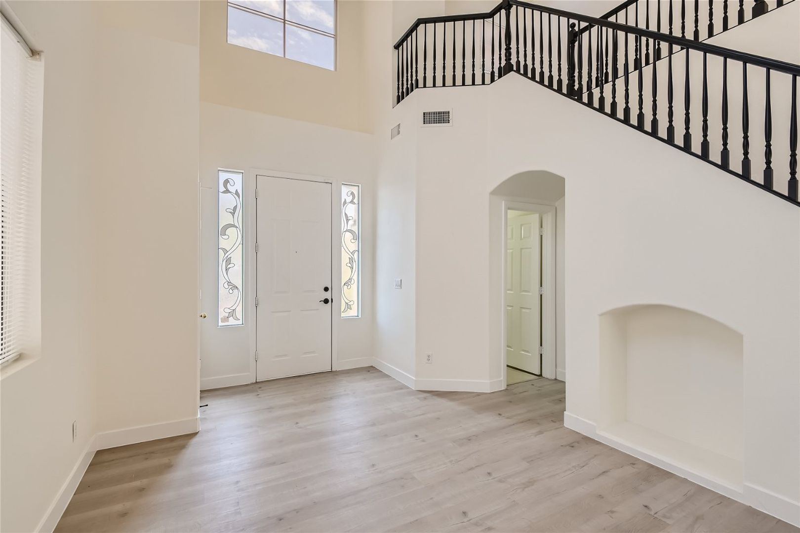 property for rent #1