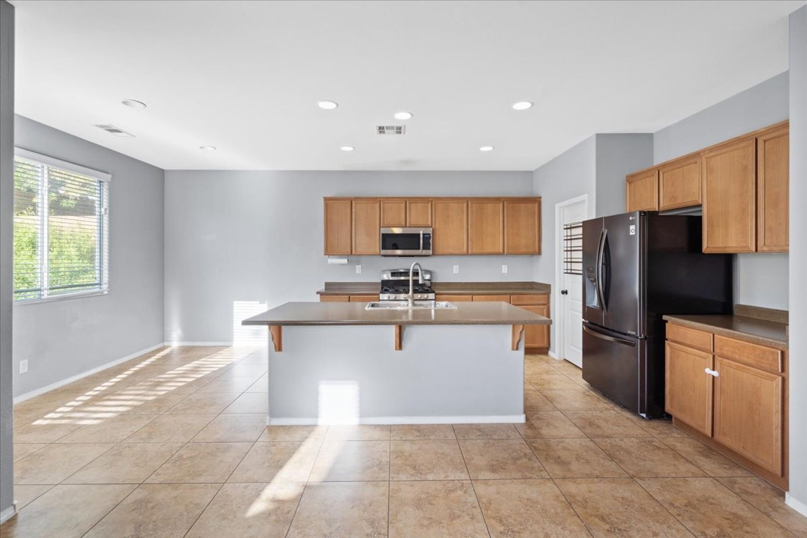 property for rent #2