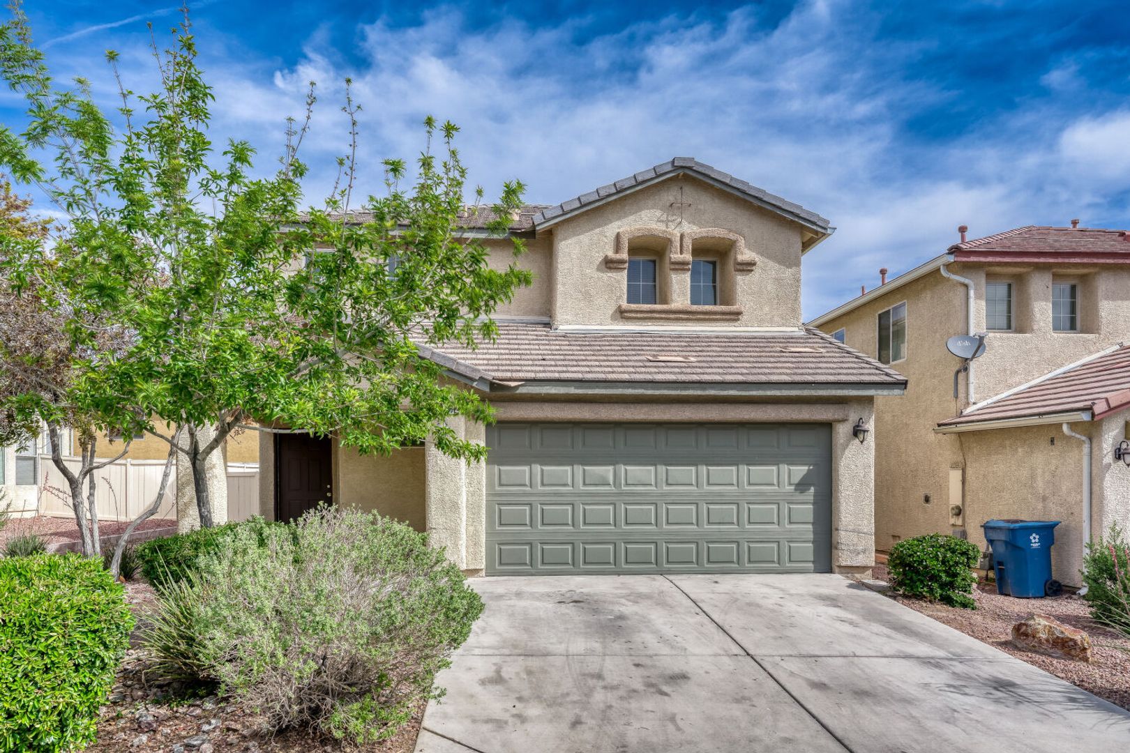 Henderson House: 2562 Begonia Valley Ave.