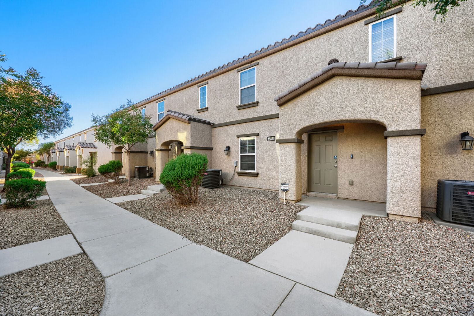 Las Vegas Townhome: 4598 Woolcomber St