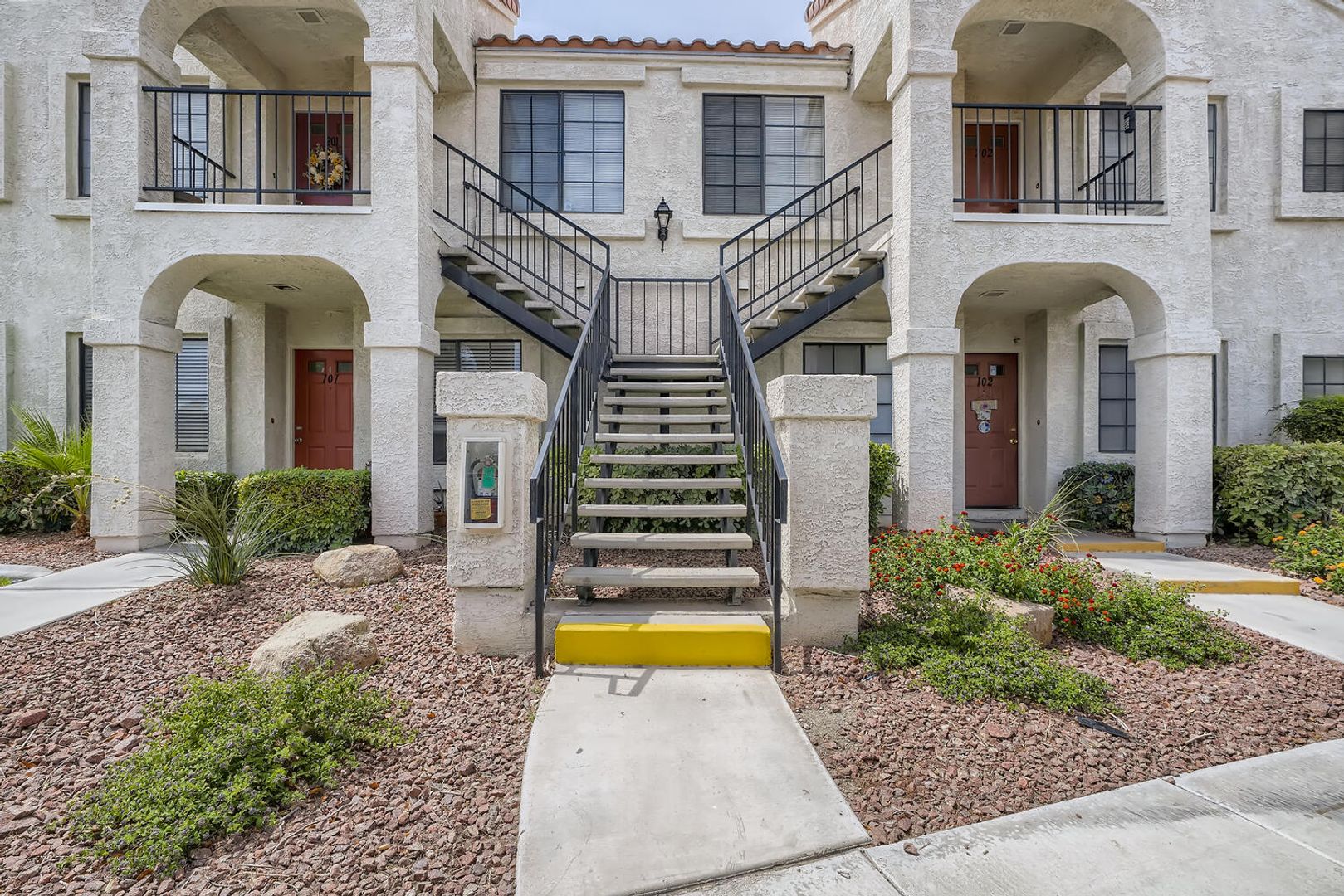 property for rent #4